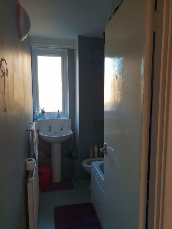 Superior King Room Шефилд Екстериор снимка